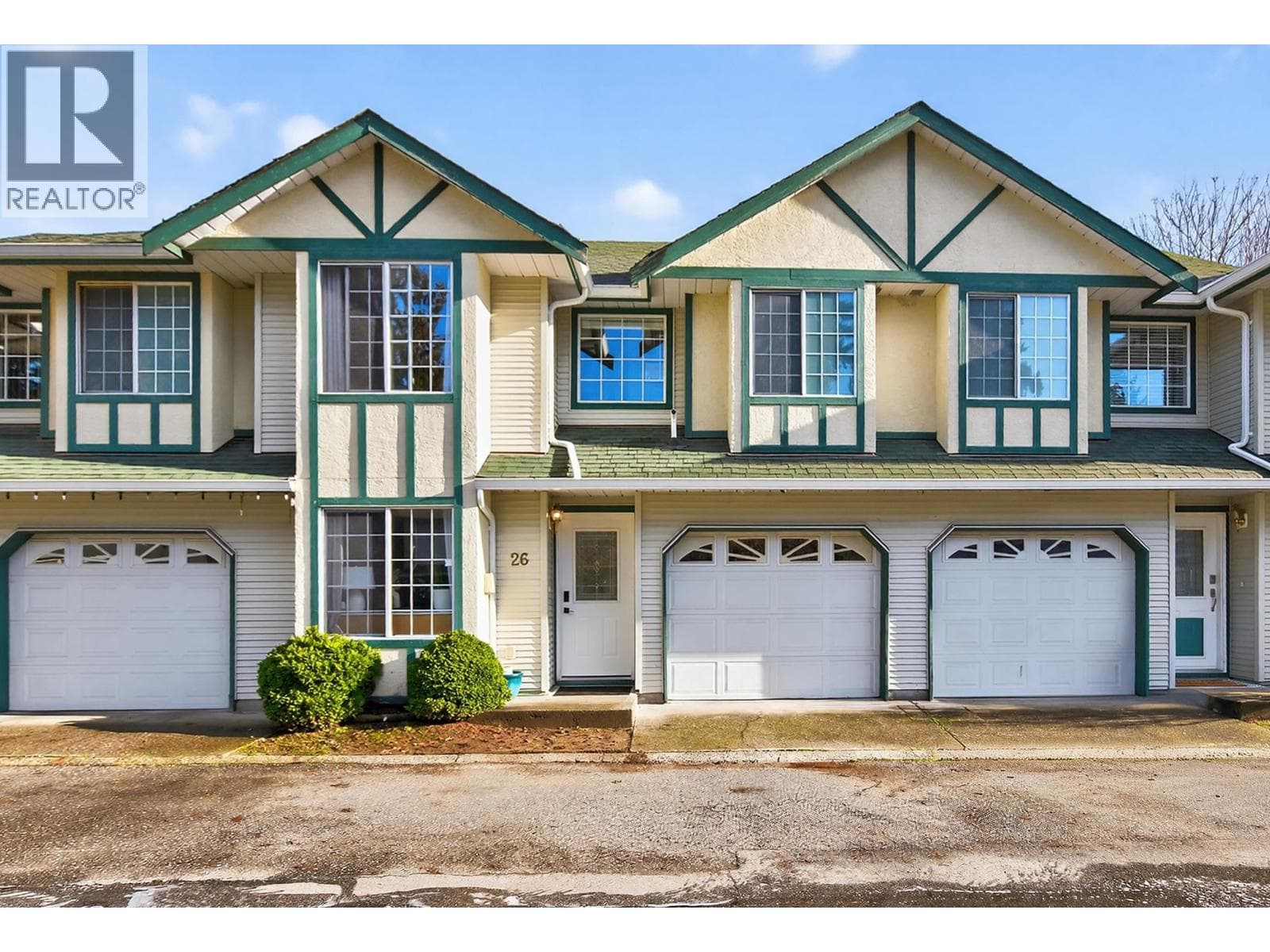 26 21409 DEWDNEY TRUNK ROAD