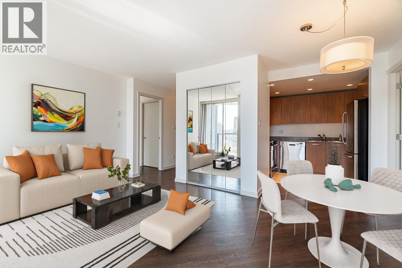 1208 1212 HOWE STREET