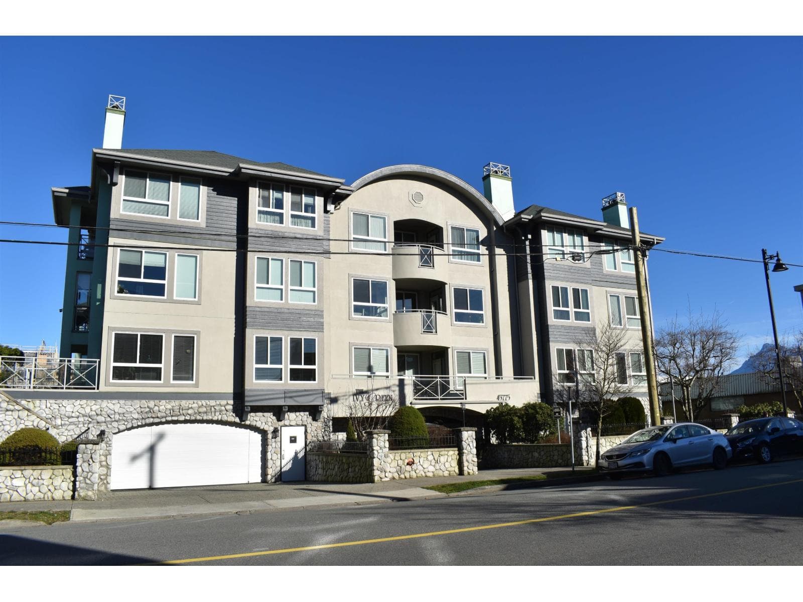 105 45775 SPADINA AVENUE, Chilliwack Downtown