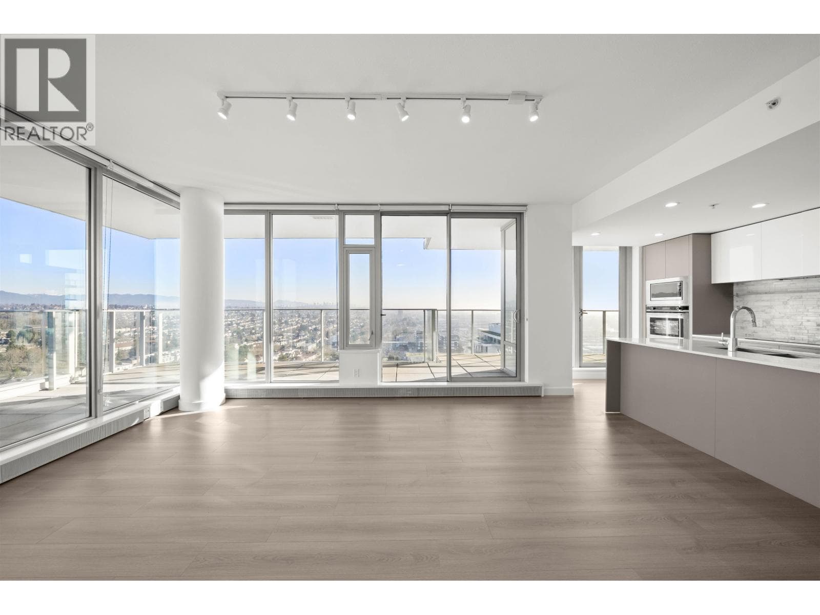 2402 8031 NUNAVUT LANE