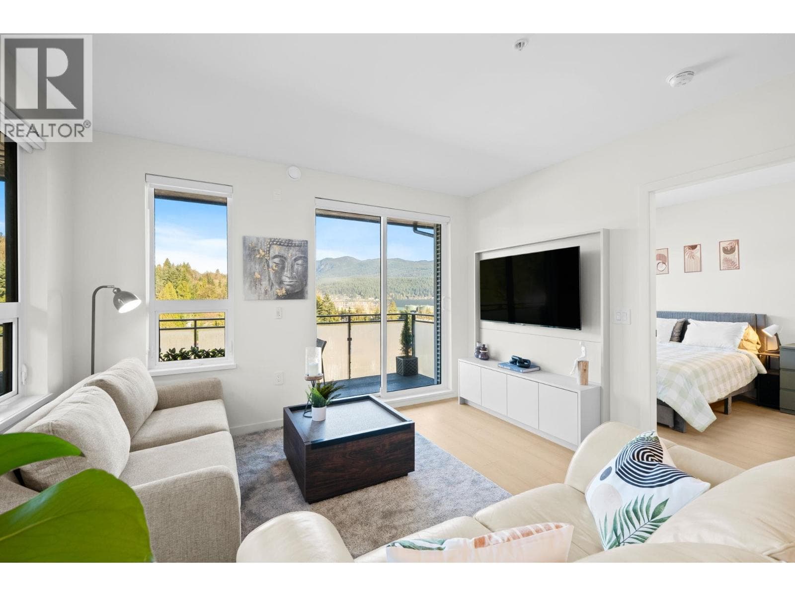 604 2015 ST. JOHNS STREET