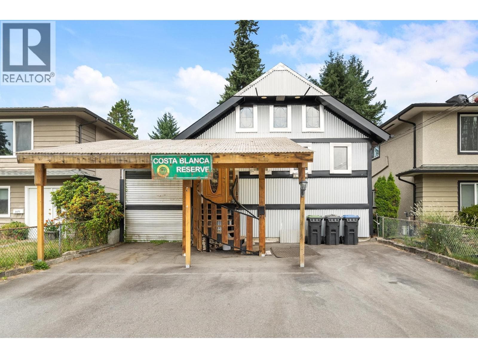 1867 SALISBURY AVENUE