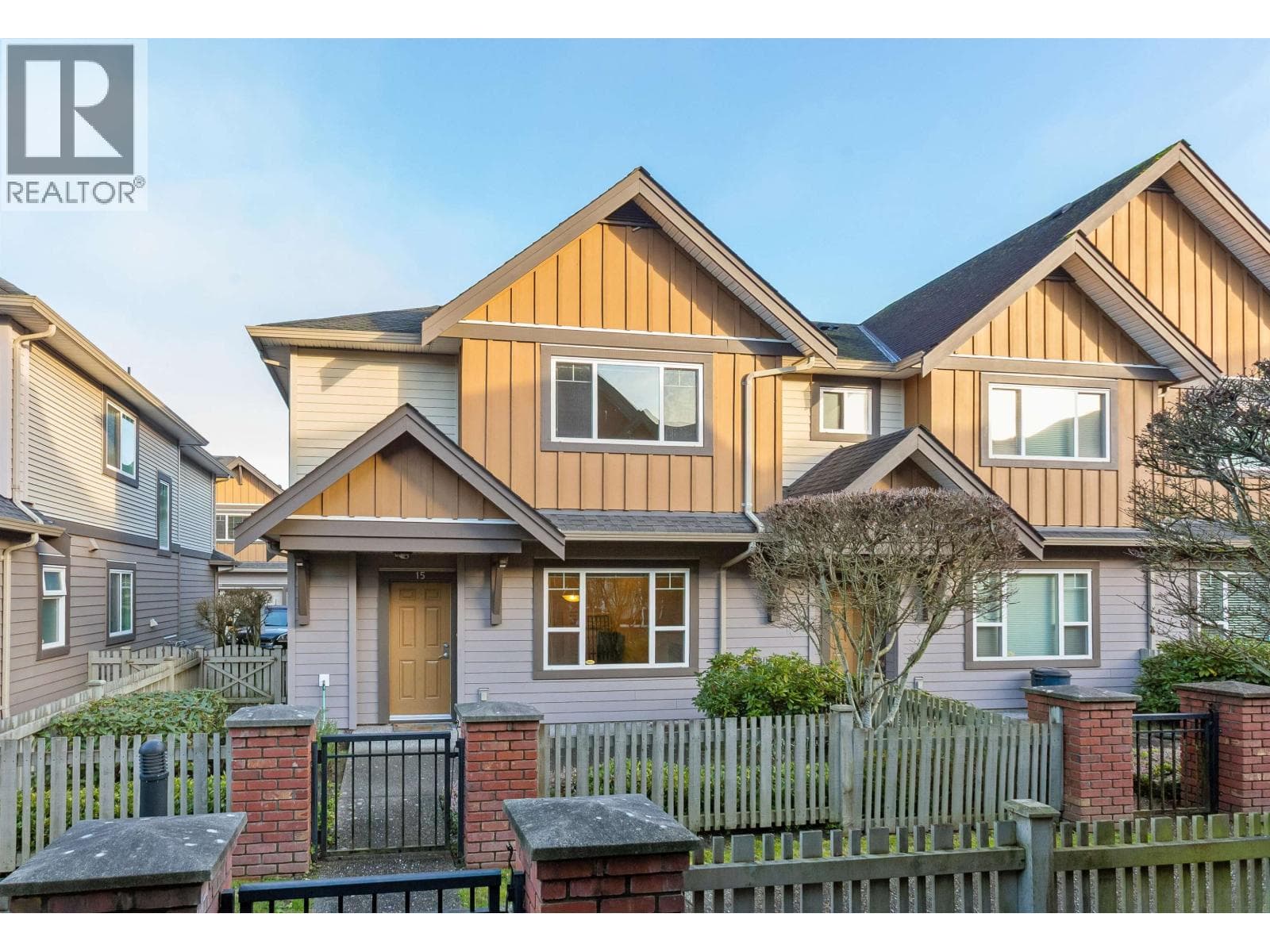 15 9699 SILLS AVENUE