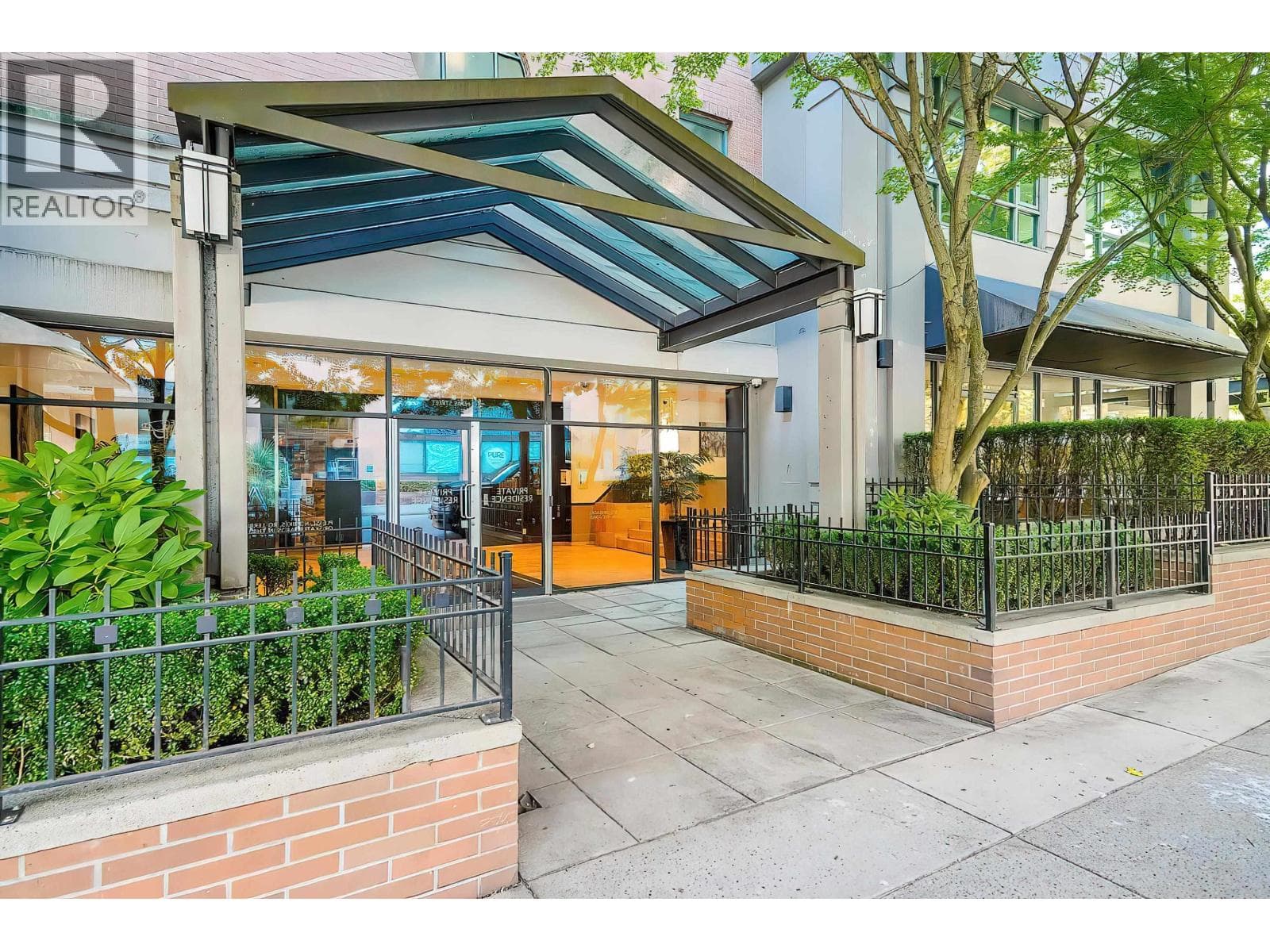 2303 1188 HOWE STREET