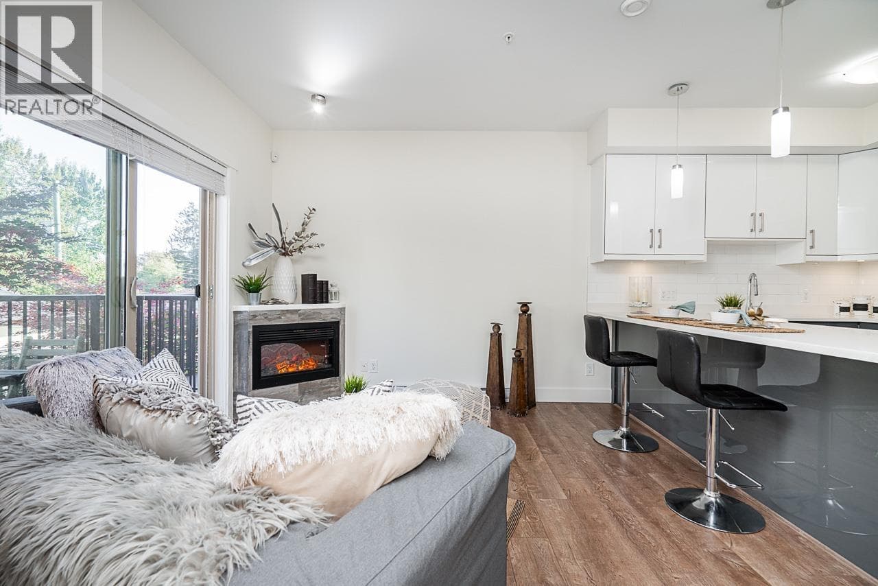 12 4033 DOMINION STREET