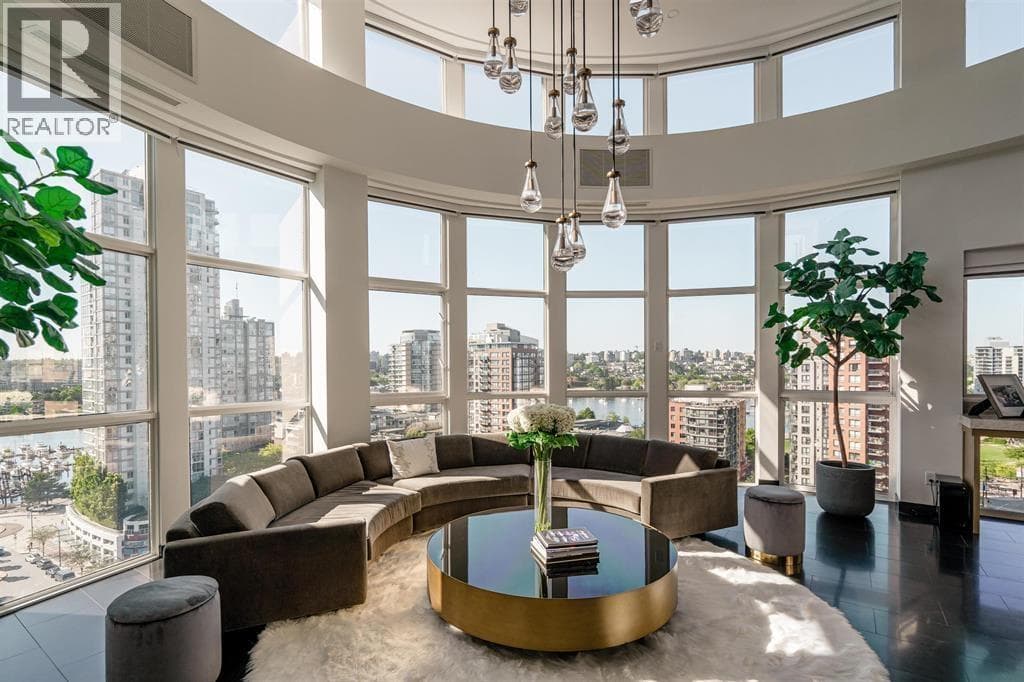 1503/04 283 DAVIE STREET