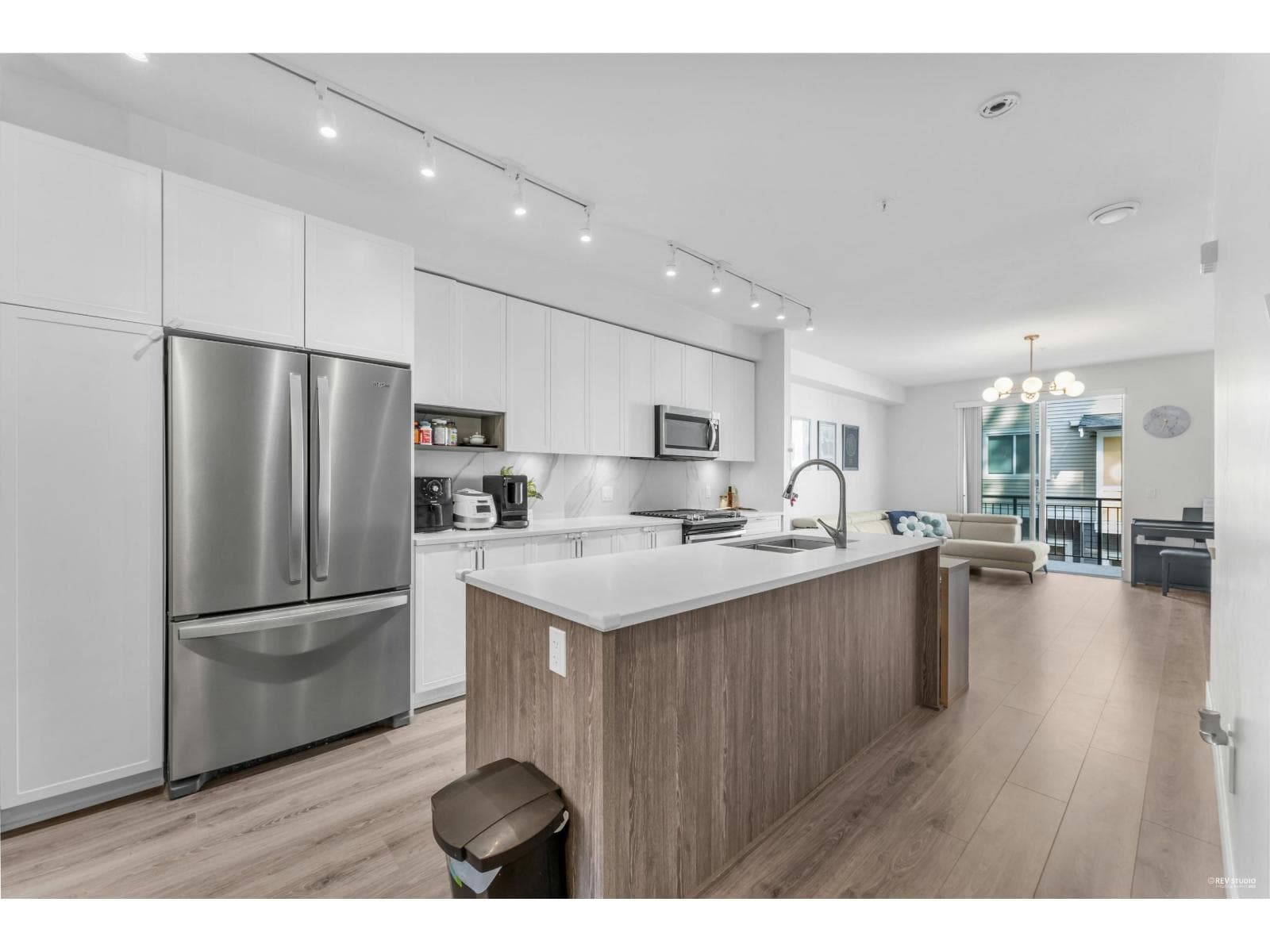 134 9718 161A STREET