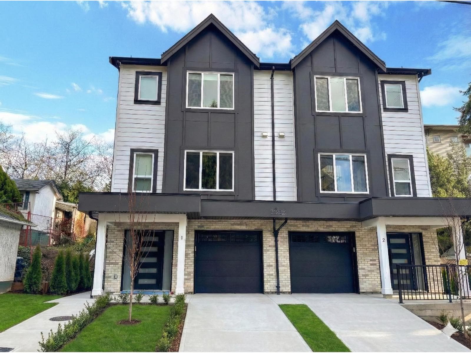 1 2522 CAMPBELL AVENUE