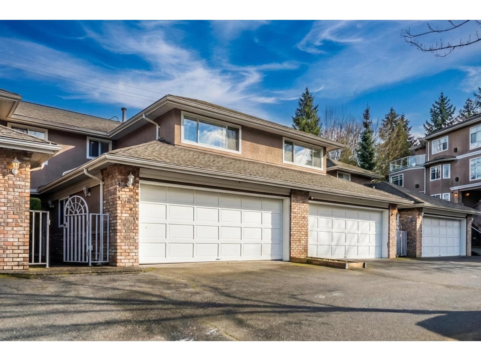 410 6866 NICHOLSON ROAD