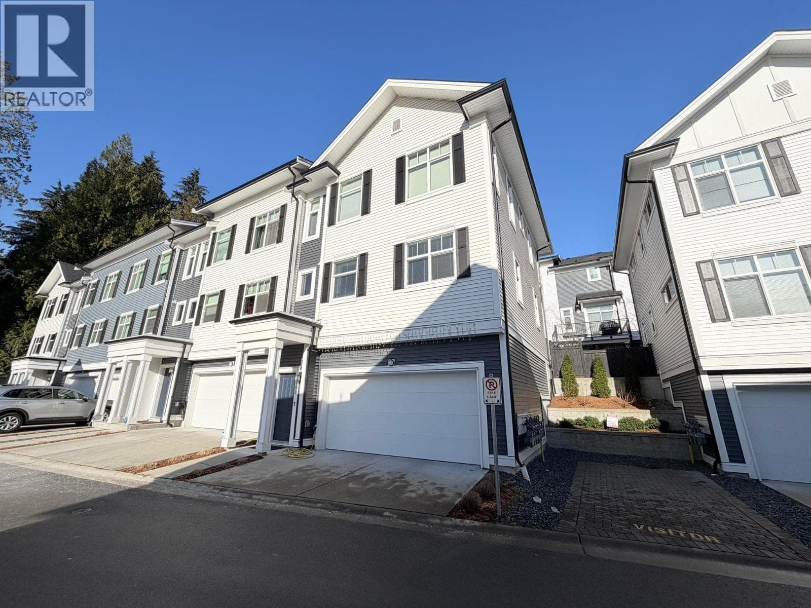 162 3565 BAYCREST AVENUE