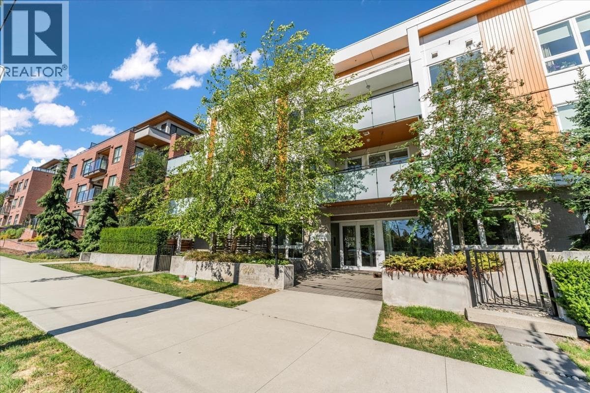 101 7878 GRANVILLE STREET