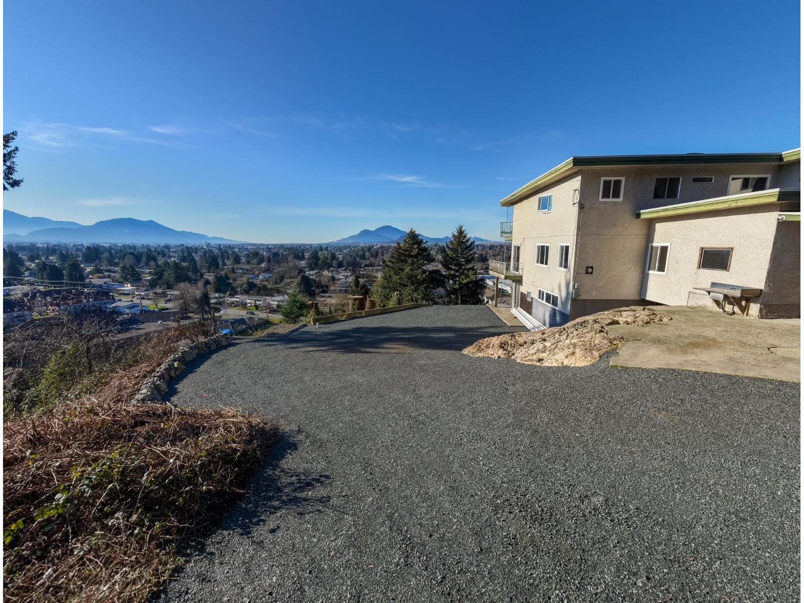 9890 QUARRY ROAD, Little Mountain