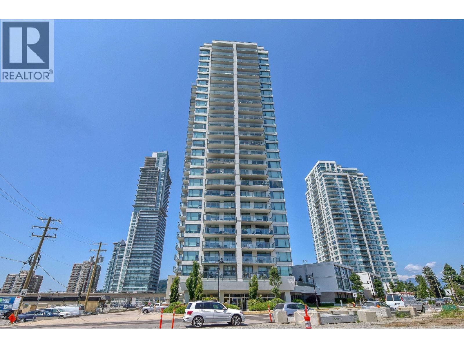 2804 570 EMERSON STREET