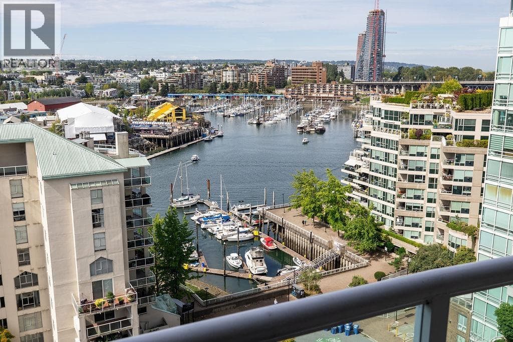 1405 1500 HOWE STREET