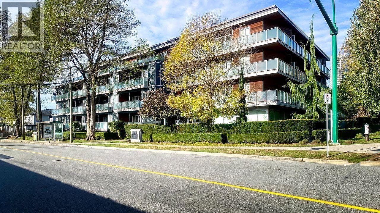 106 7377 14TH AVENUE