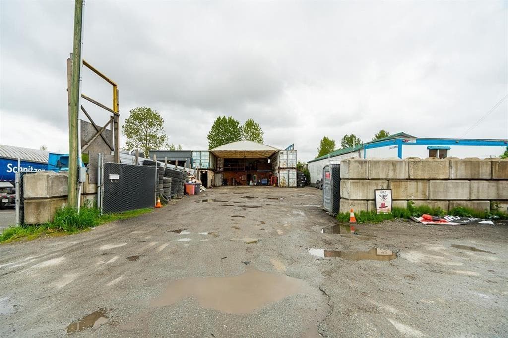 12379-12391 INDUSTRIAL ROAD