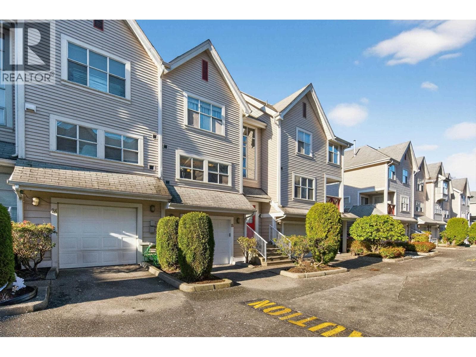 35 2450 HAWTHORNE AVENUE