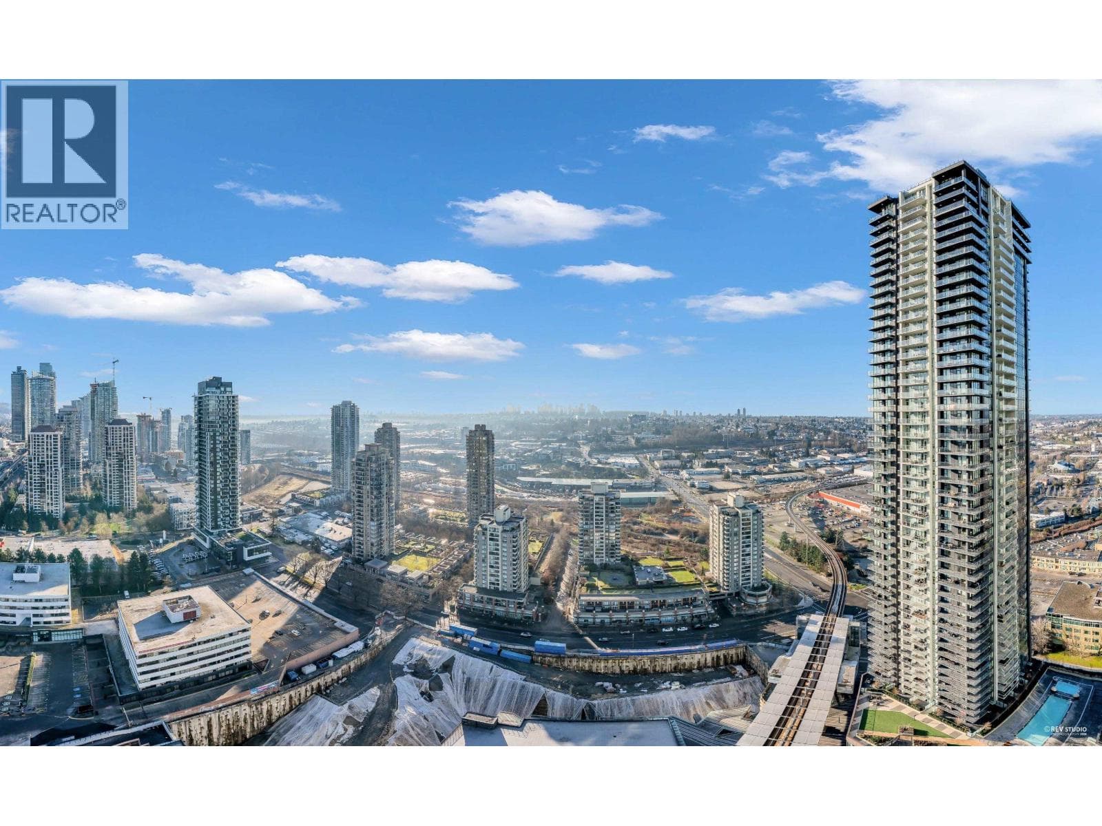 3311 4168 LOUGHEED HIGHWAY