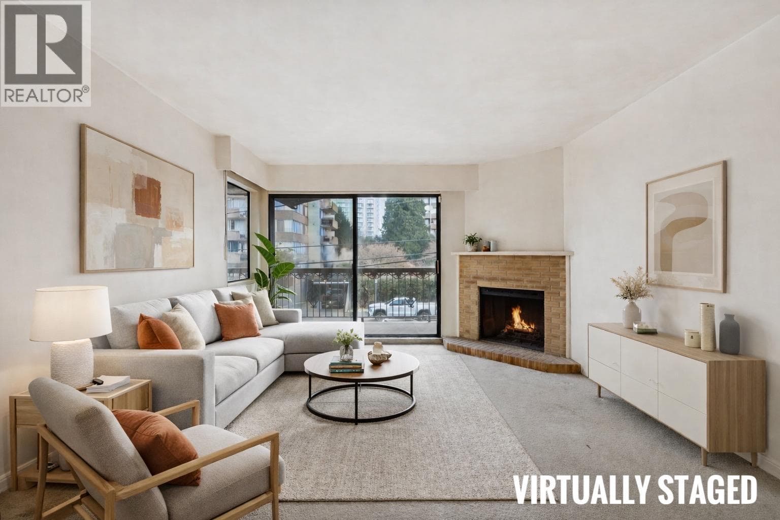 205 707 HAMILTON STREET