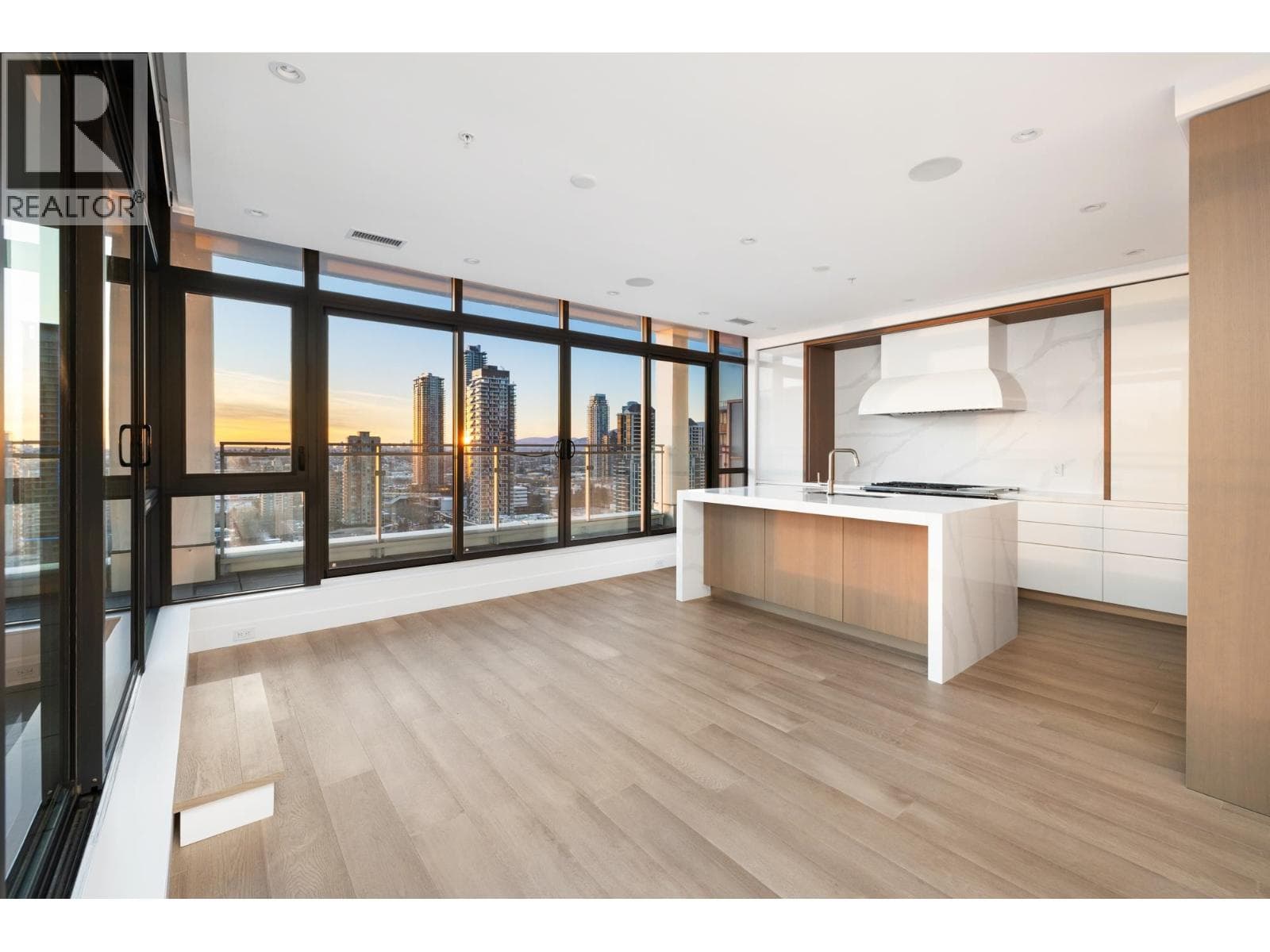 2202 4488 JUNEAU STREET