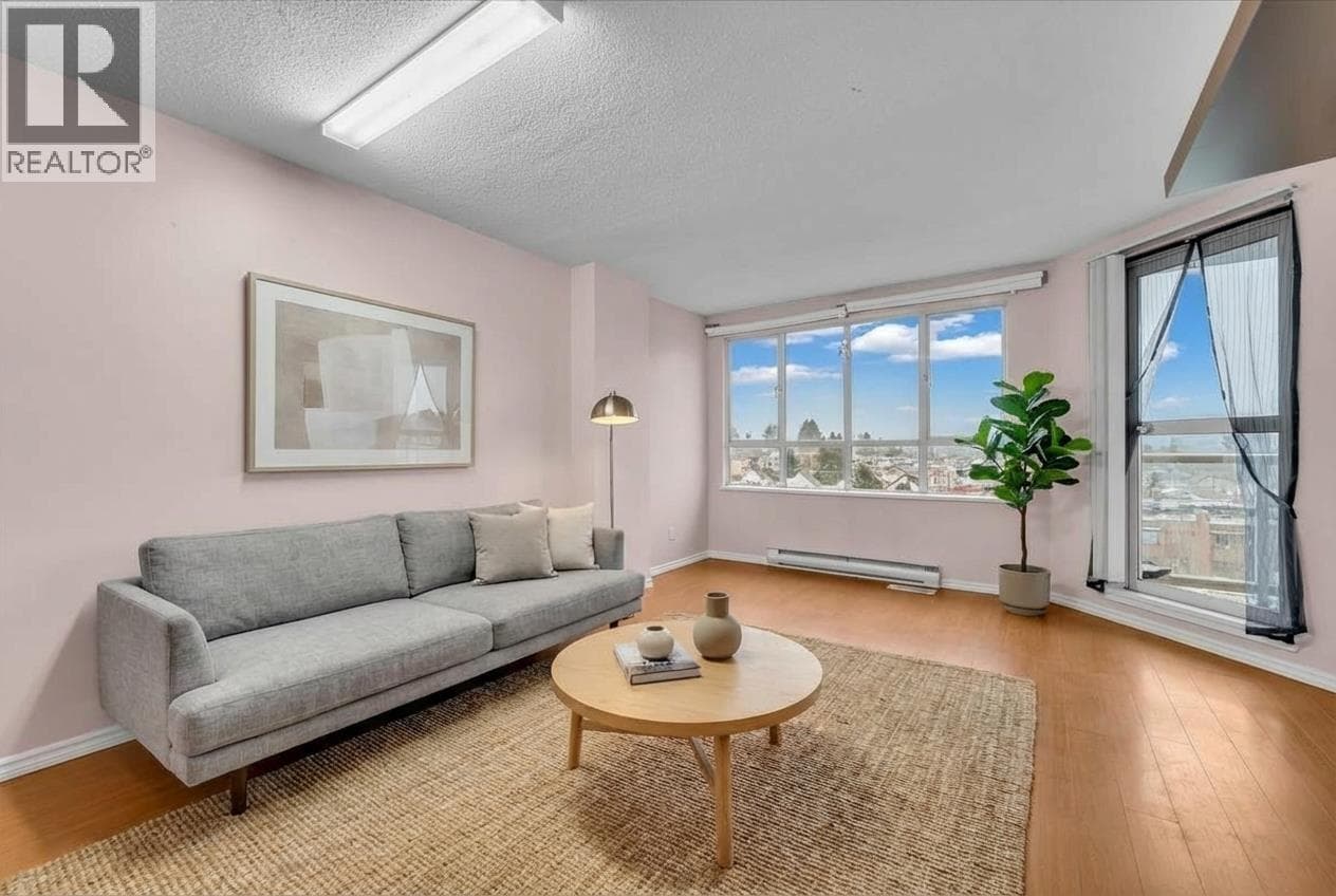 910 3489 ASCOT PLACE