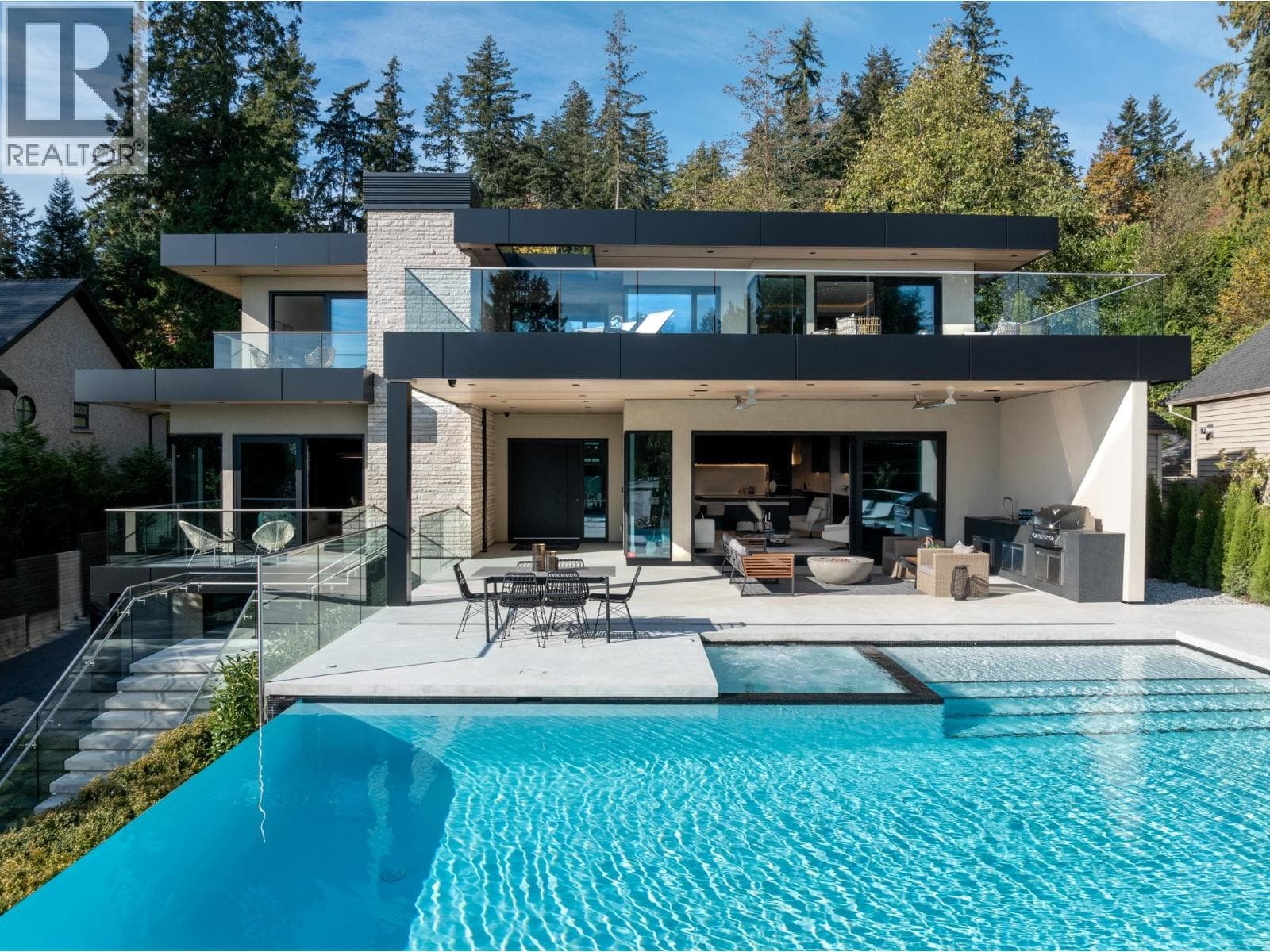 449 HILLCREST STREET