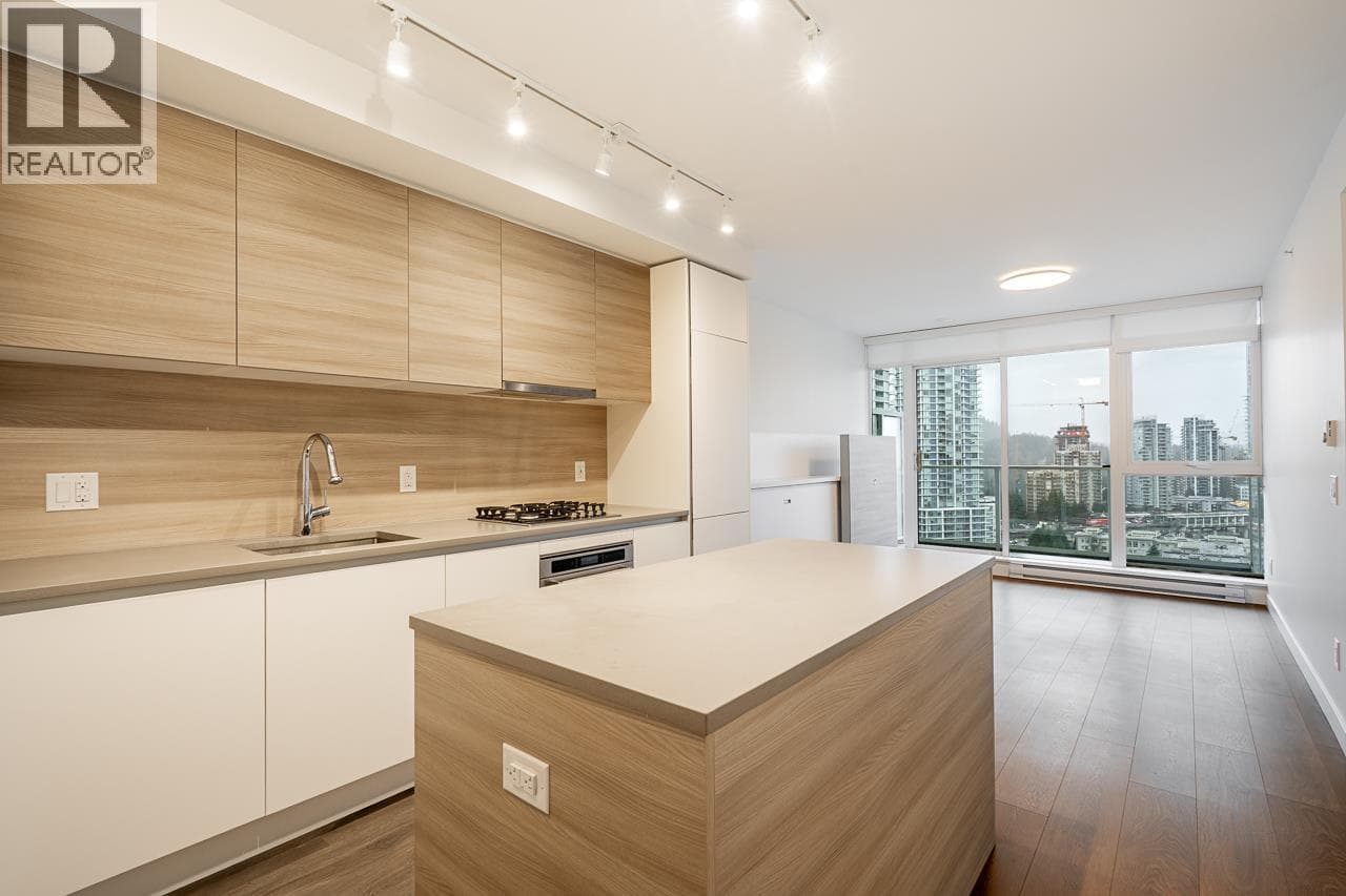 2006 525 FOSTER AVENUE