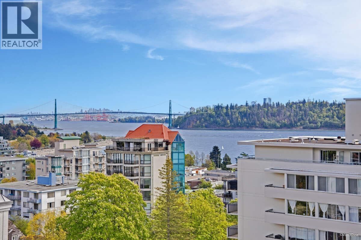 903 1745 ESQUIMALT AVENUE