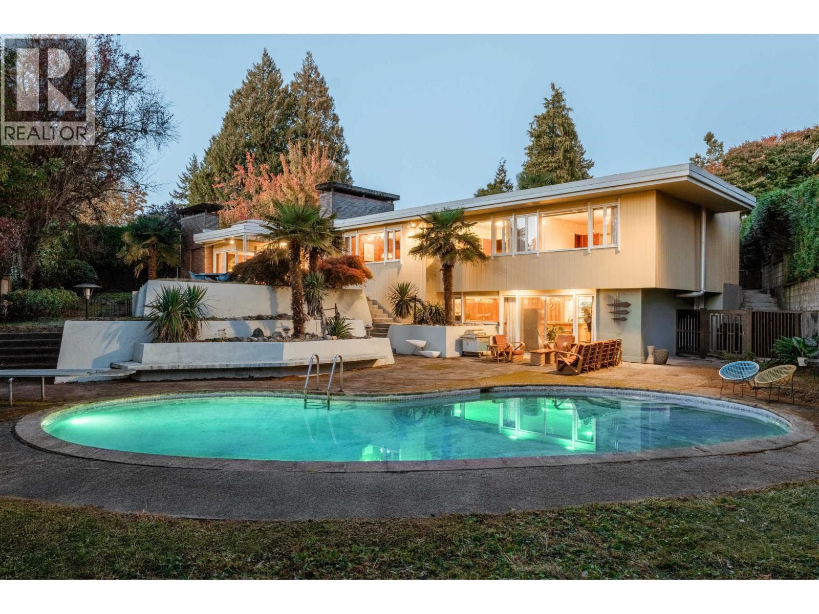 6171 COLLINGWOOD STREET