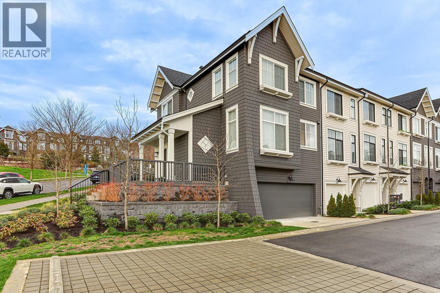 184 1331 OLMSTED STREET