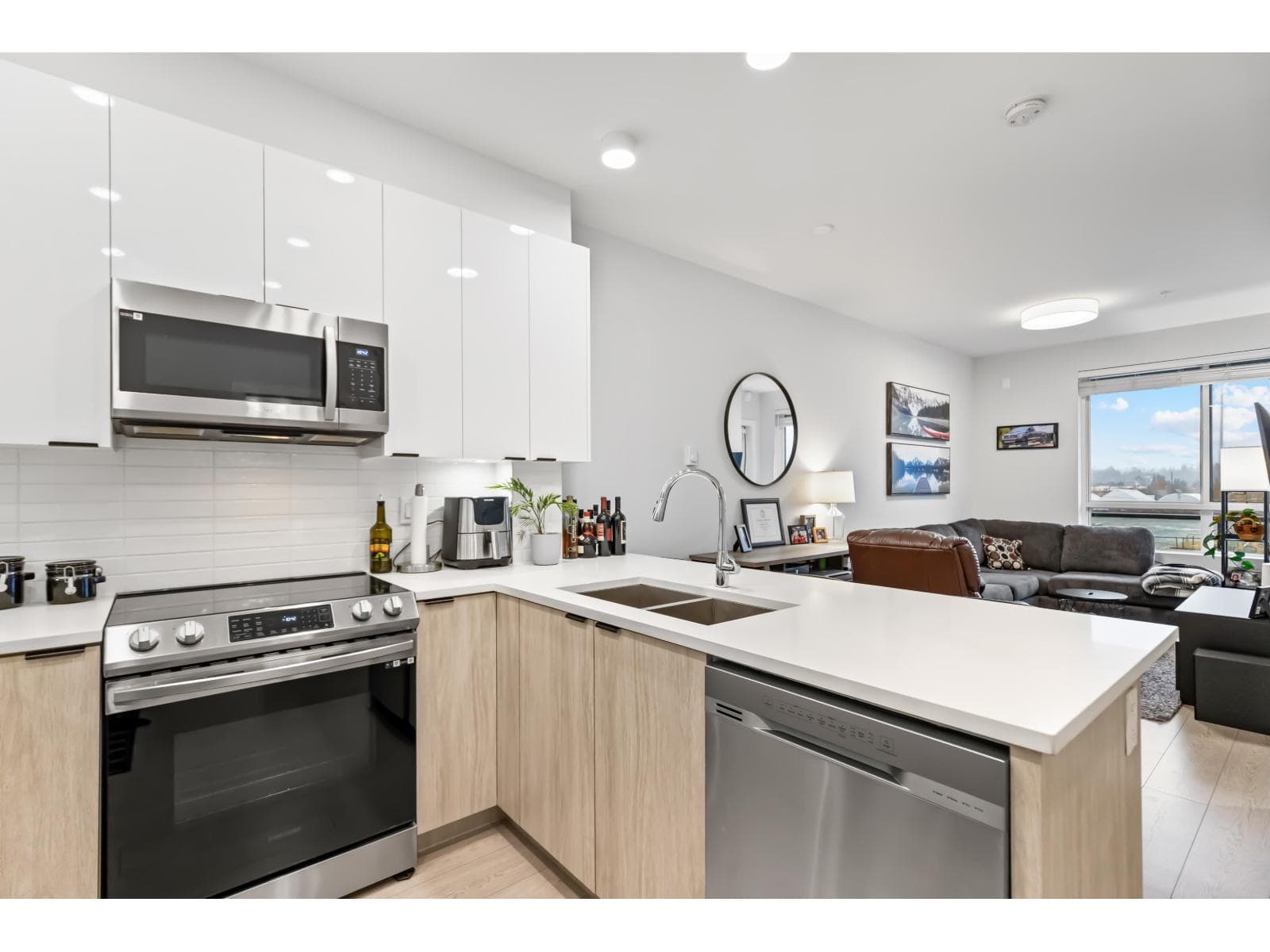 314 20360 LOGAN AVENUE