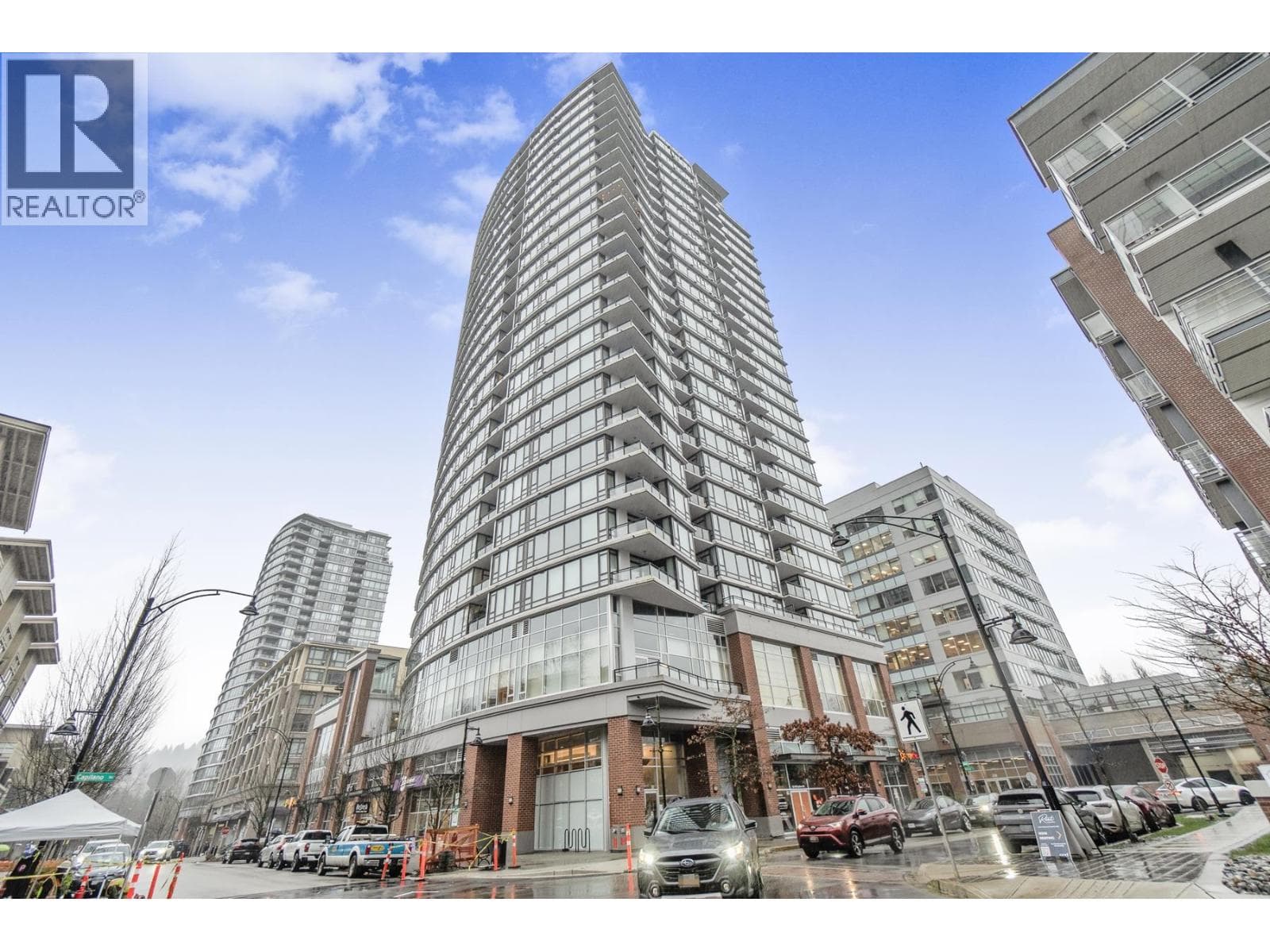 1803 400 CAPILANO ROAD