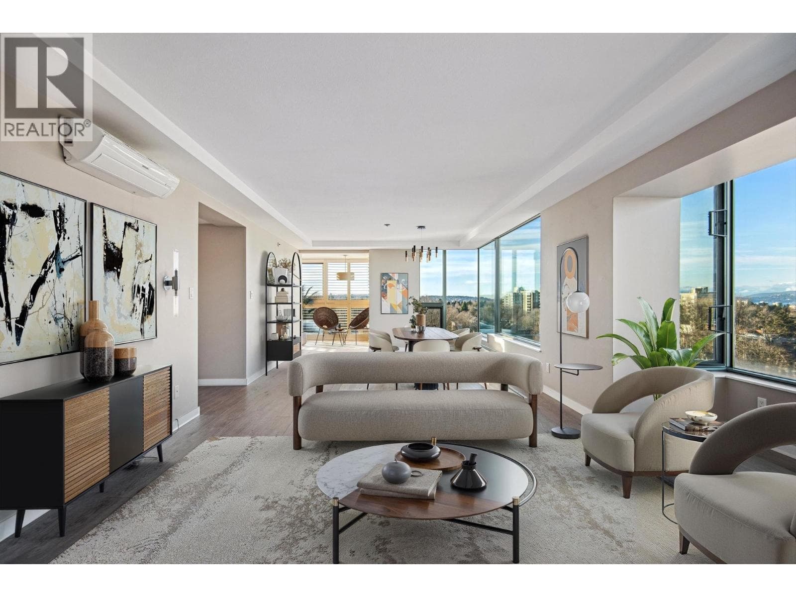 901 1550 W 15TH STREET