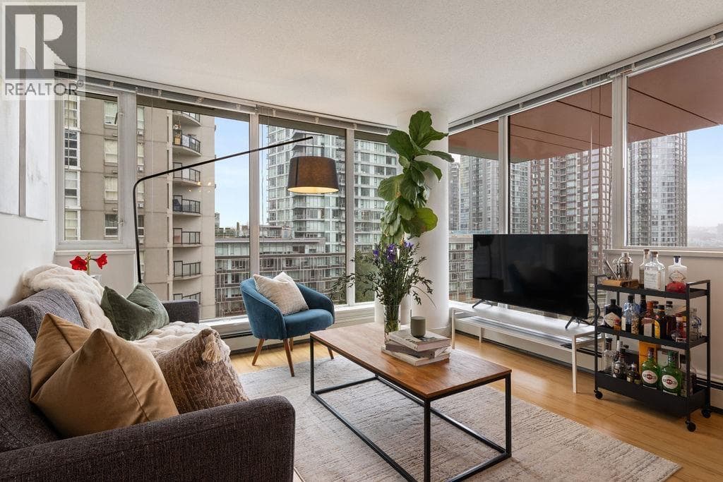 609 1325 ROLSTON STREET