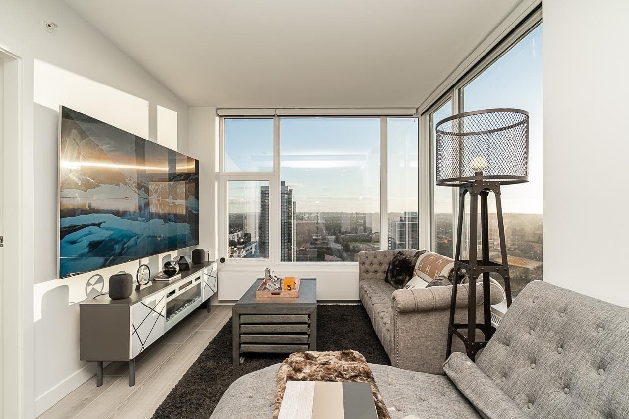 3003 13615 FRASER HIGHWAY