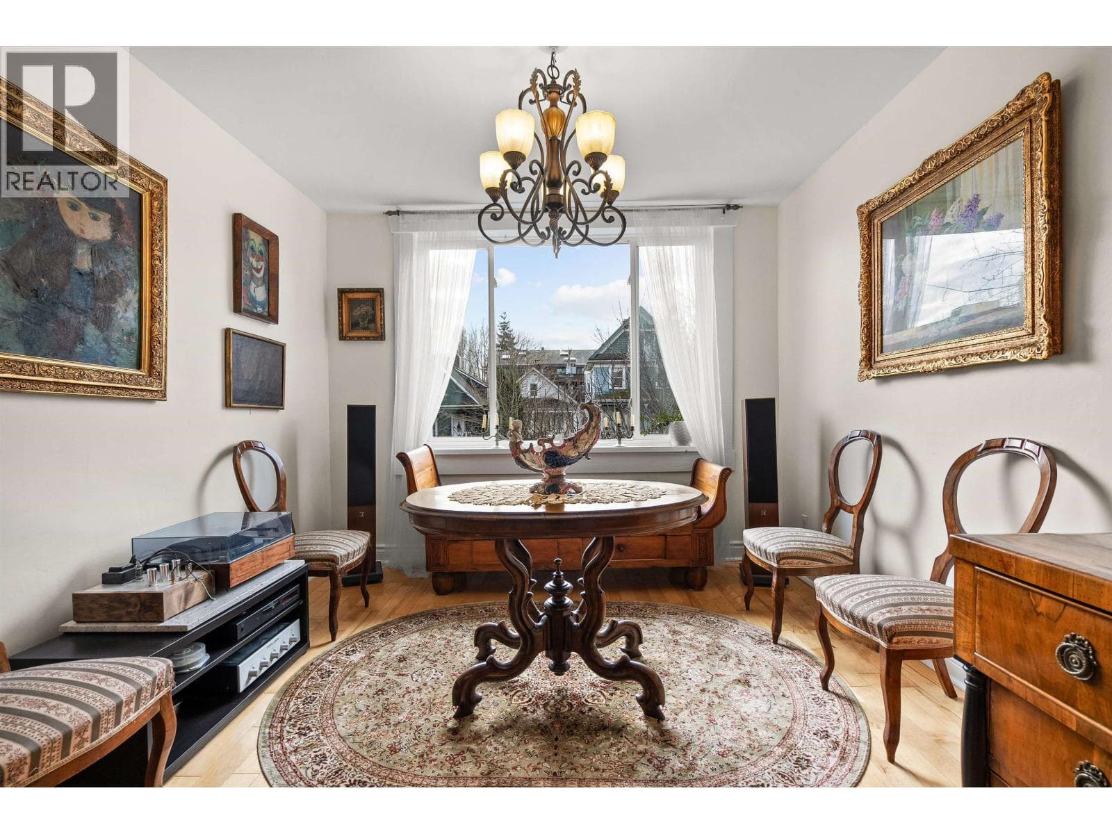 1829 1831 W 2ND AVENUE