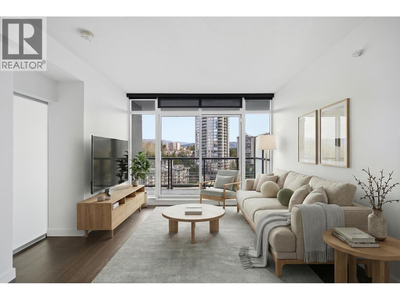 1009 4730 LOUGHEED HIGHWAY