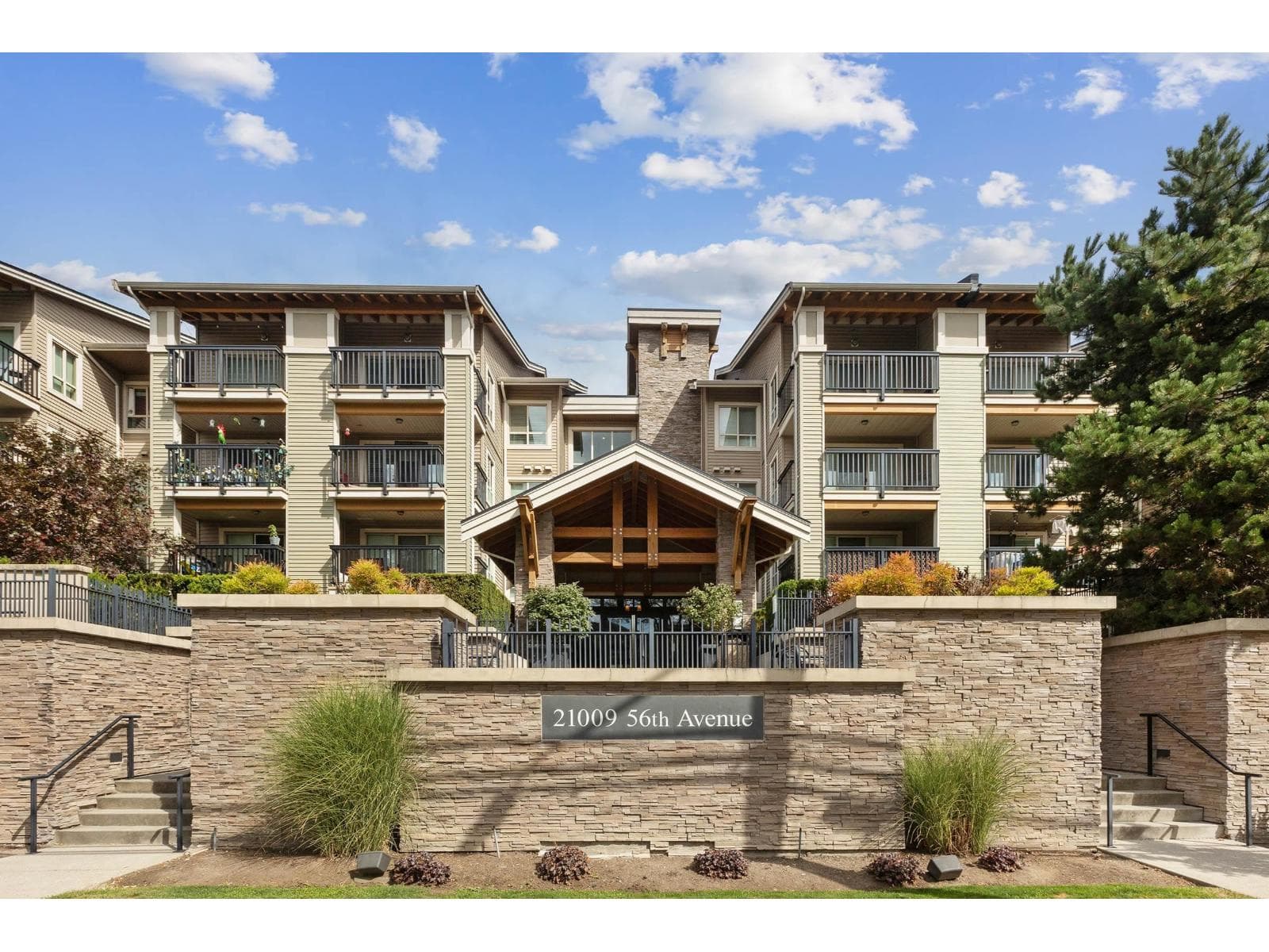 426 21009 56 AVENUE