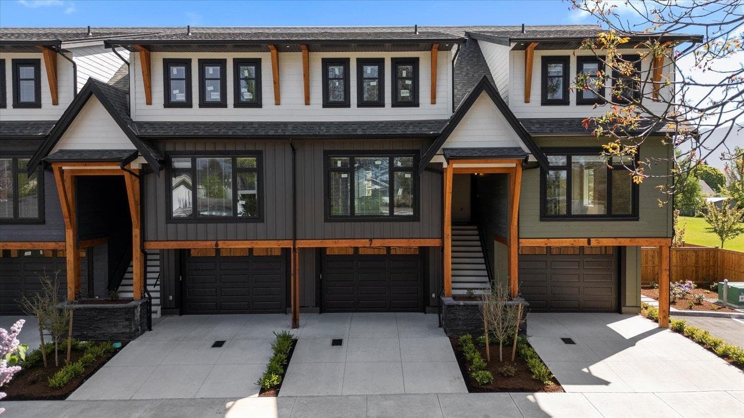 6 46106 RIVERSIDE DRIVE, Chilliwack Proper East