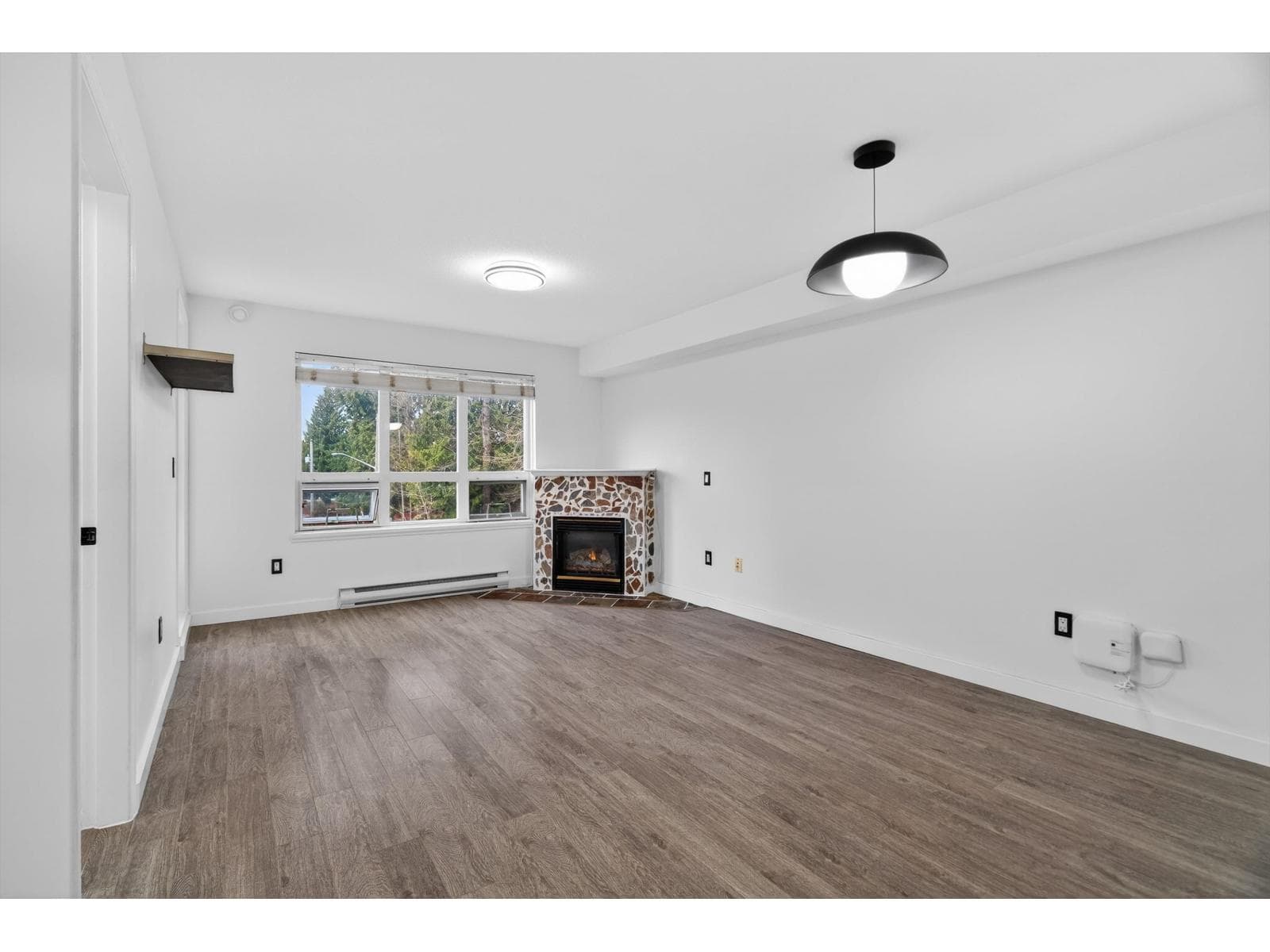 305 14377 103 AVENUE