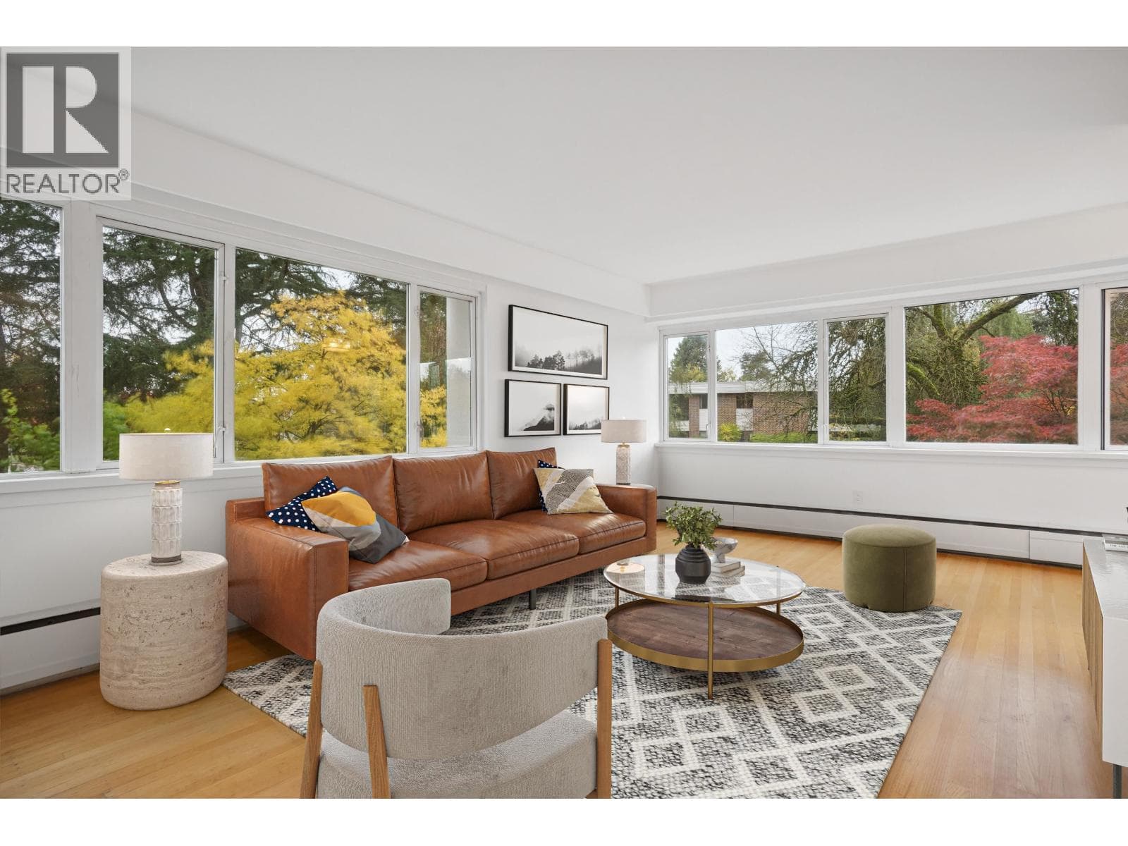 103 6026 TISDALL STREET