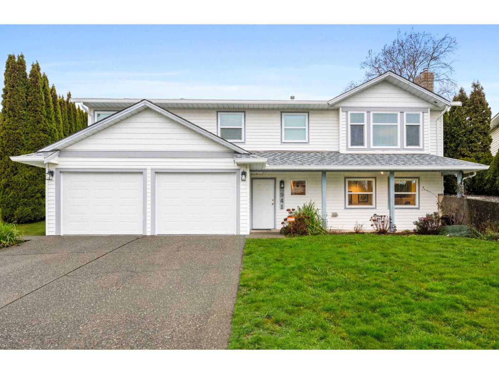 2941 EDGEHILL AVENUE