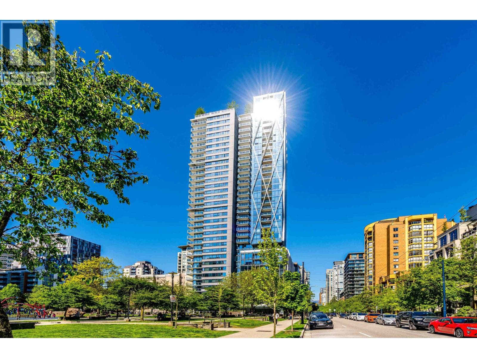 2703 1111 RICHARDS STREET