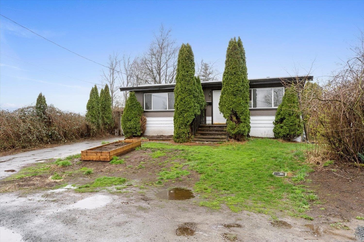 9122 HIEBERT STREET, Chilliwack Proper East