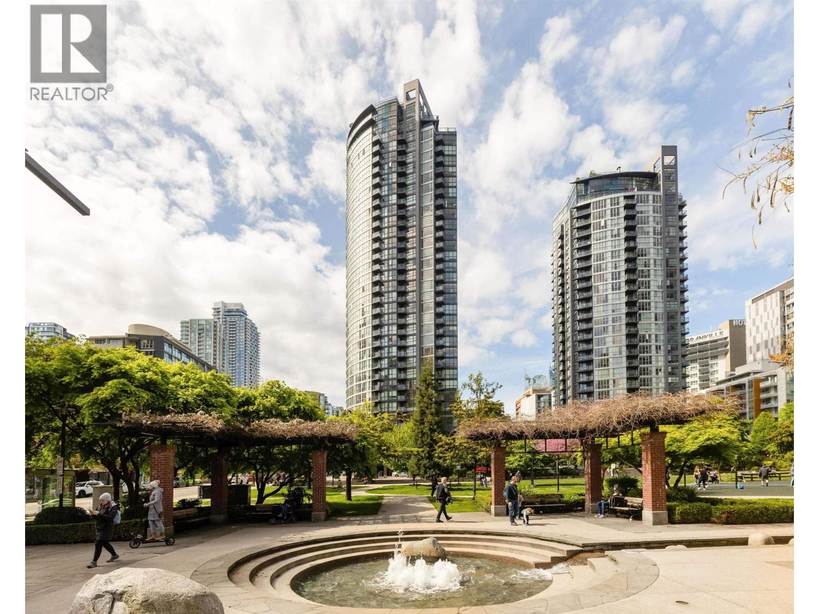 1808 1199 SEYMOUR STREET