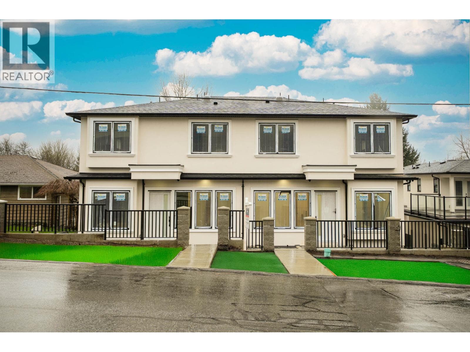 2 5091 BUXTON STREET