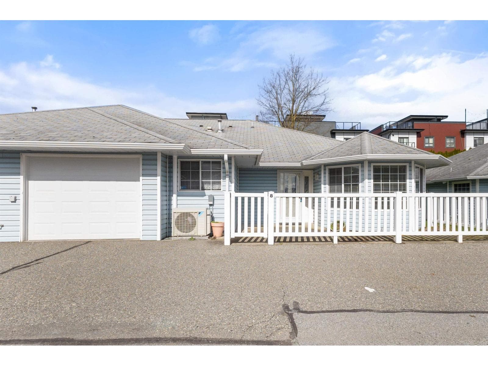 8 1450 MCCALLUM ROAD