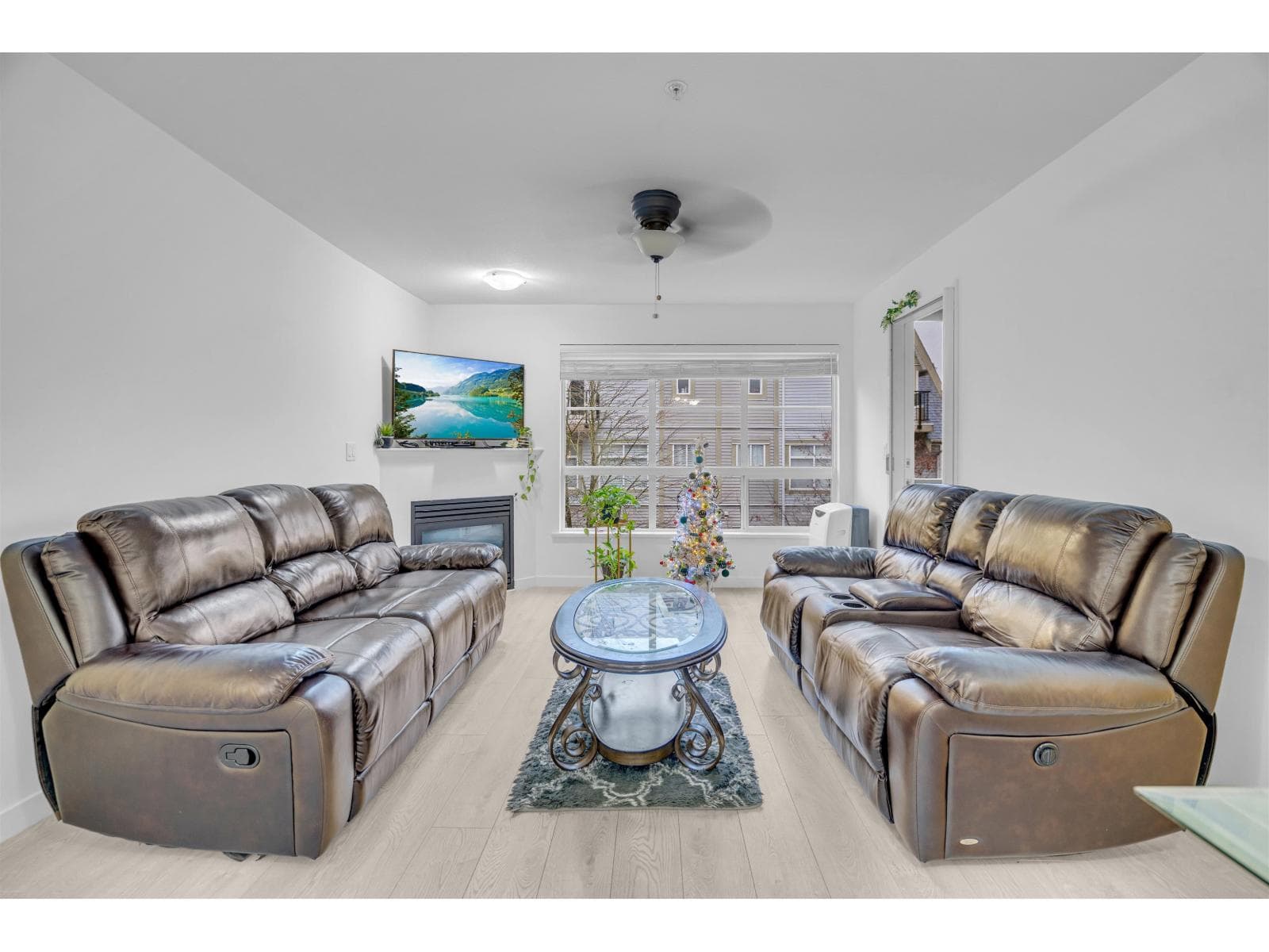 301 12083 92A AVENUE