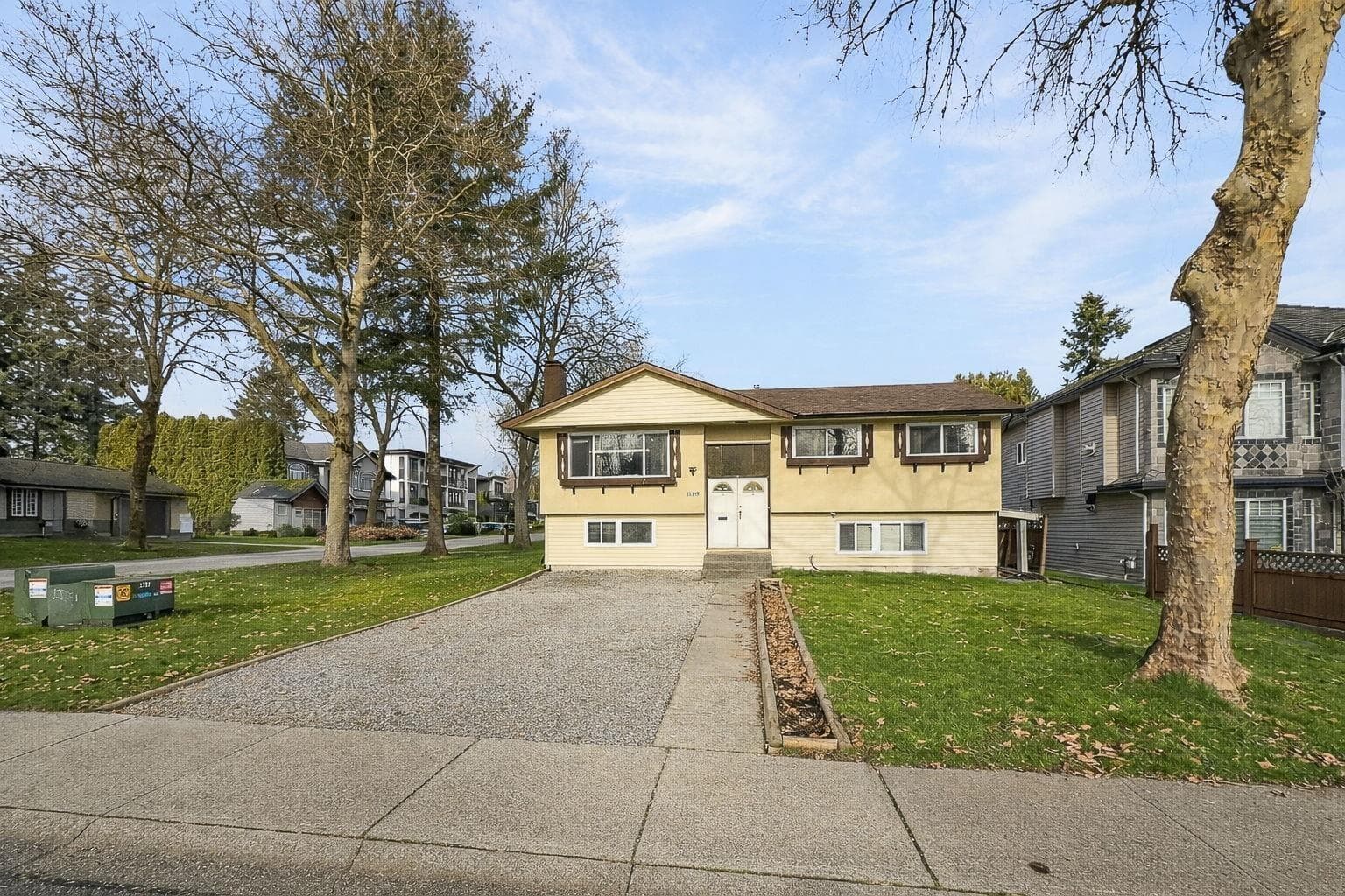 12959 CARLUKE CRESCENT