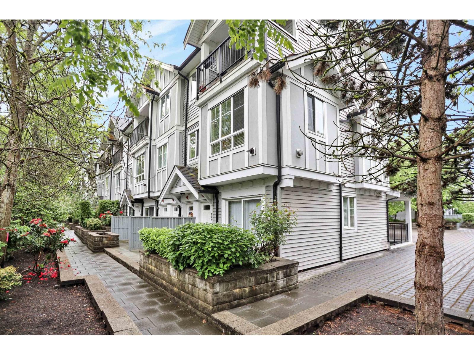 40 13239 OLD YALE ROAD